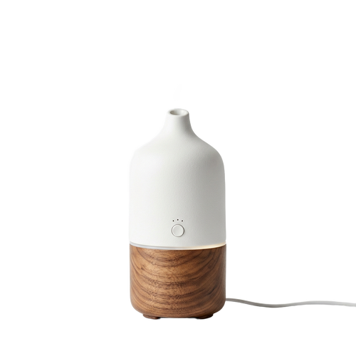 Aromatherapy - essential oil diffuser